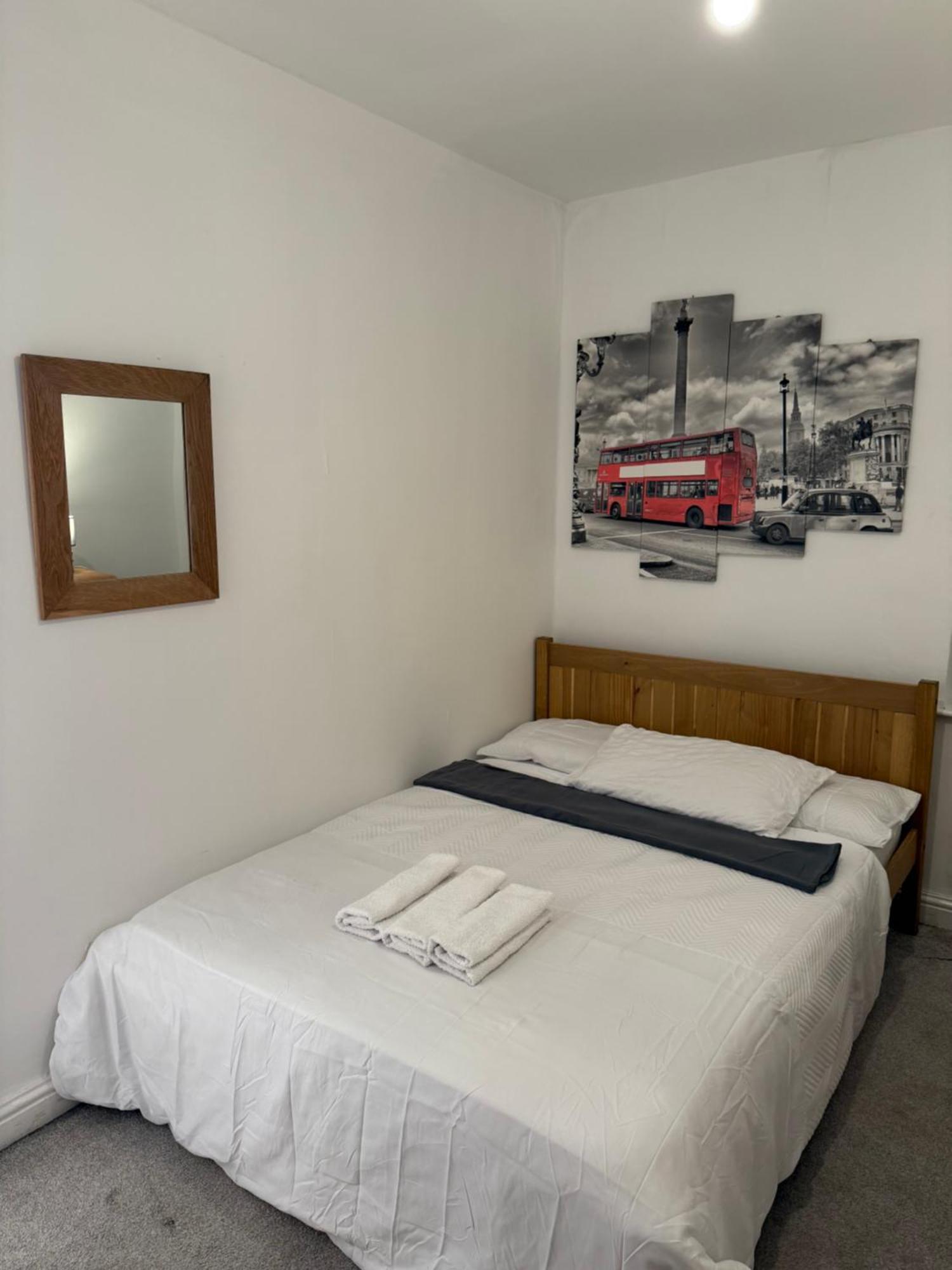 3 Bedroom Terraced Home Нотингам Екстериор снимка